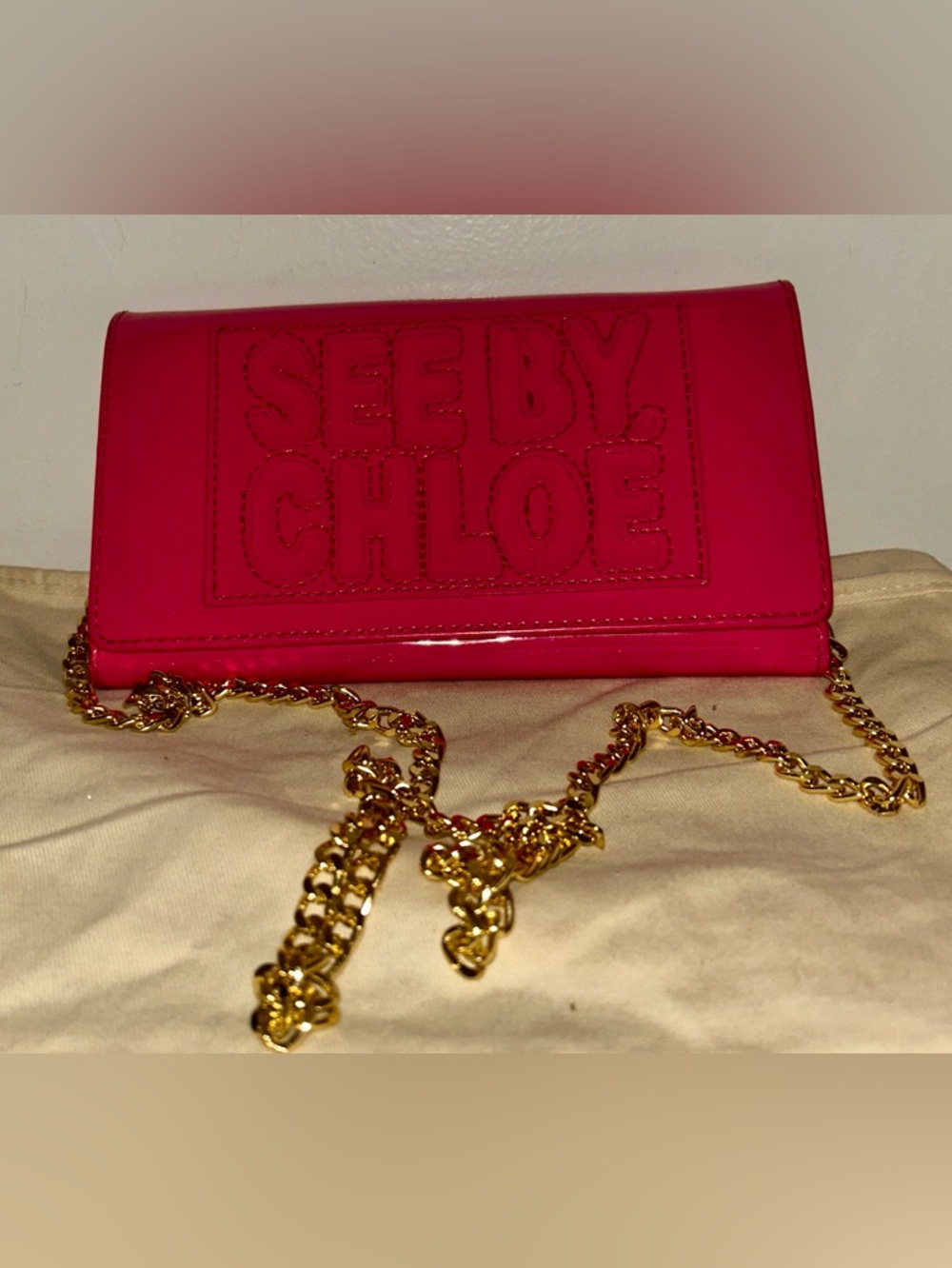 See By Chloé Patent Leather Wallet in Hot Pink with Aftermarket Gold Chain. - Picture 8 of 8